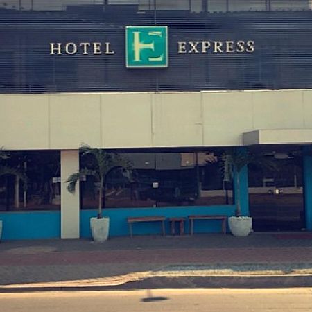 Hotel Express - Leva E Busca No Aeroporto Gratis 24 Horas Várzea Grande Exterior foto